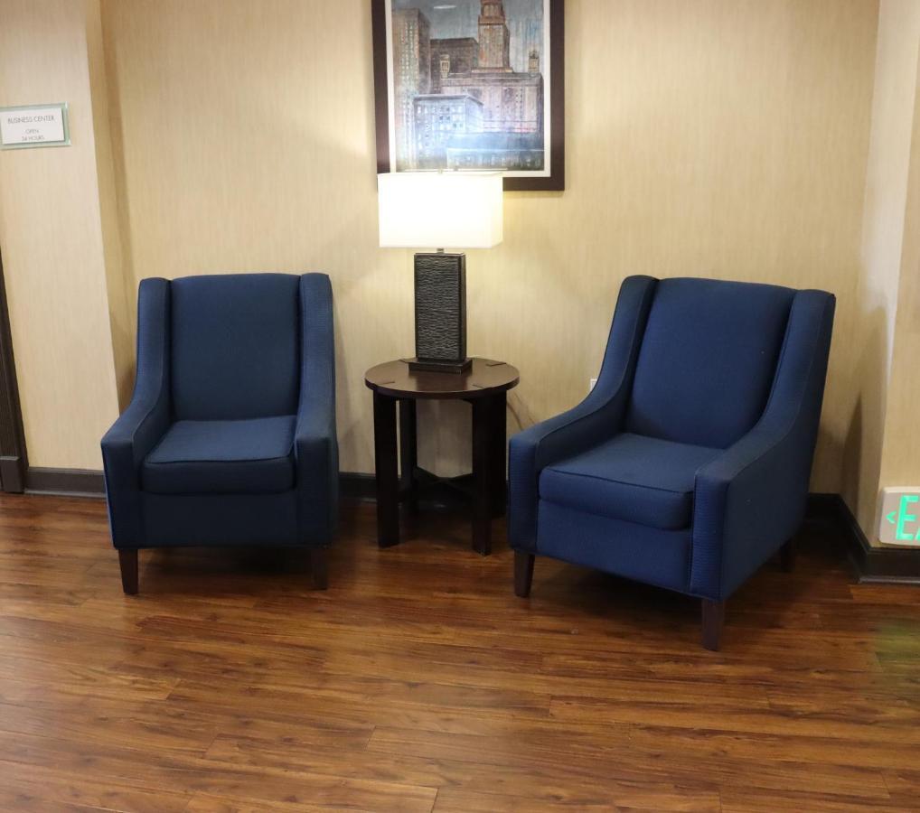 Comfort Dfw Airport 3* Irving