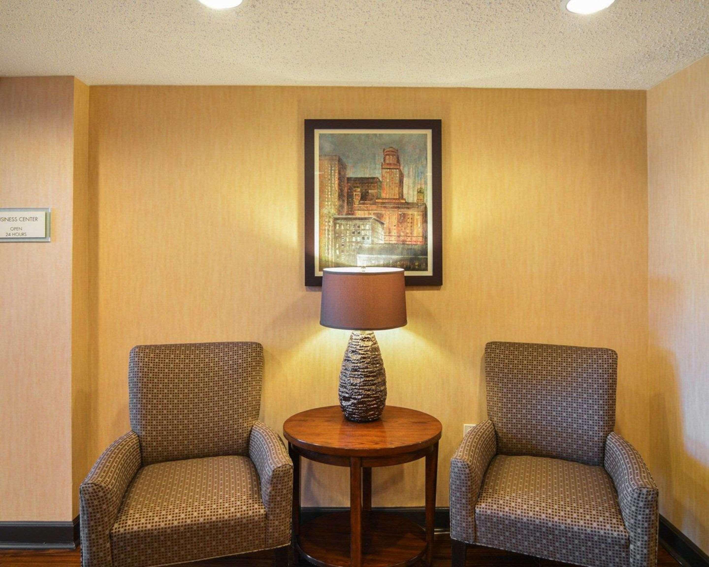 Hotel Comfort Dfw Airport